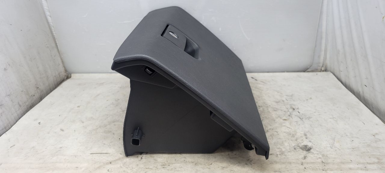 2023 SUBURBN15 RH DASH GLOVE BOX JET BLACK 33064 - image 6