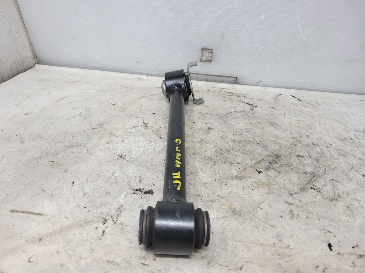 2023 SUBURBN15 LH REAR LOWER LATERAL LINK 85148036 33073 - image 2