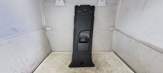 2023 SUBURBN15 RH UPPER B PILLAR TRIM 84883096 33078 - image 1