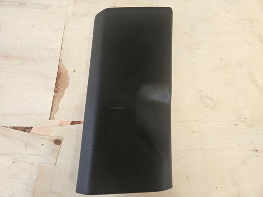 2023 SUBURBN15 RH B PILLAR MID CENTER TRIM 84701420 33080 - image 1