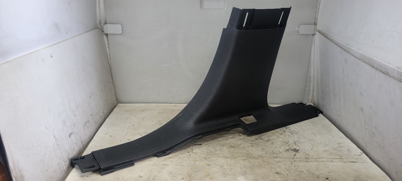 2023 SUBURBN15 RH B PILLAR LOWER TRIM 84954505 33082 - image 3