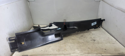 2023 SUBURBN15 RH B PILLAR LOWER TRIM 84954505 33082 - image 9