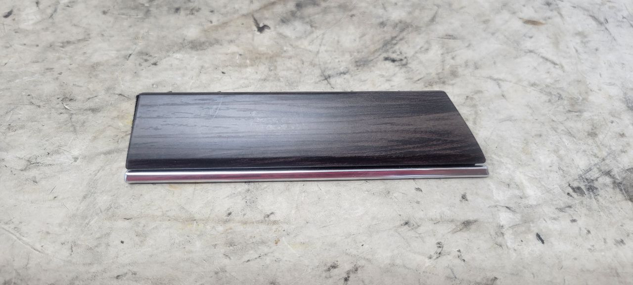 2023 SUBURBN15 DASH WOOD TRIM DRIFTWOOD 3 PIECE SET 33094 - image 3
