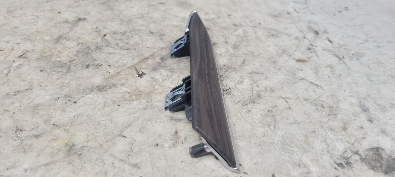 2023 SUBURBN15 DASH WOOD TRIM DRIFTWOOD 3 PIECE SET 33094 - image 13