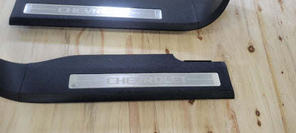2023 SUBURBN15 FRONT & REAR DOOR SILL SCUFF PLATES 33106 - image 9