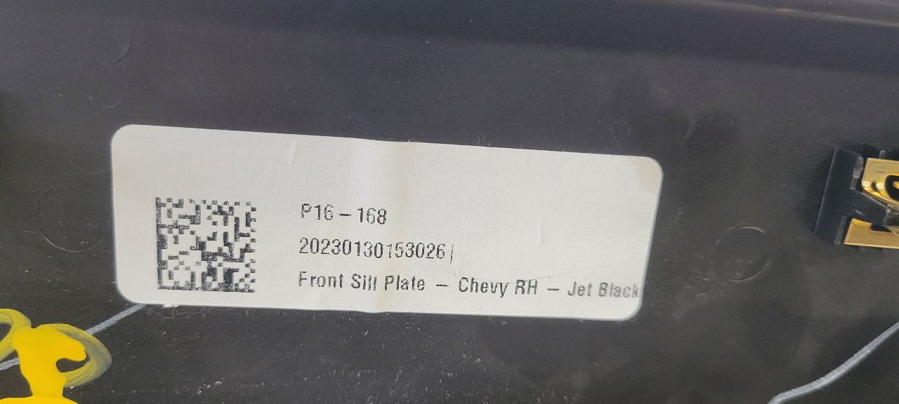 2023 SUBURBN15 FRONT & REAR DOOR SILL SCUFF PLATES 33106 - image 16