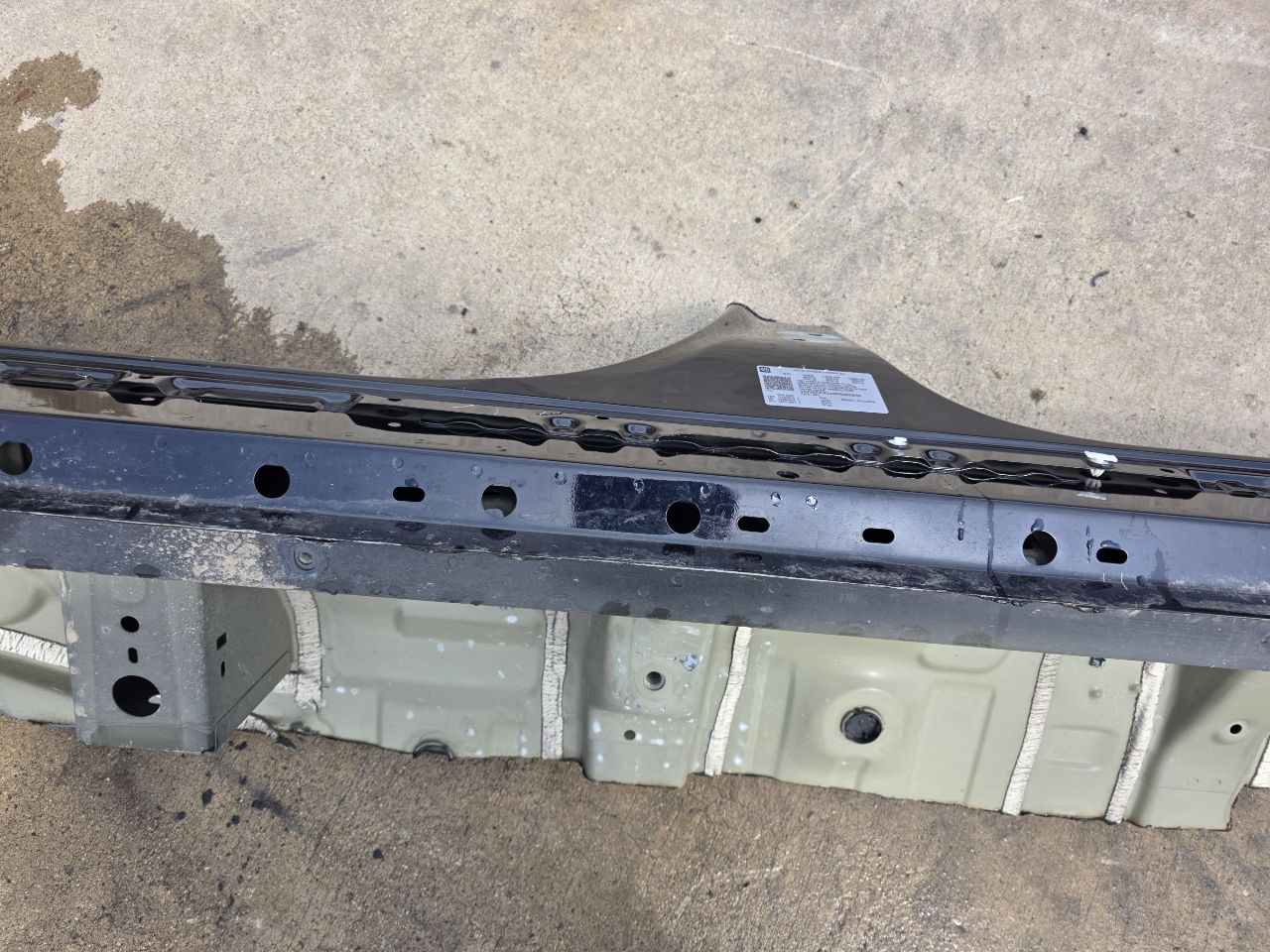 2023 SUBURBN15 LH DRIVER ROCKER PANEL BLUE GLU 33113 - image 8