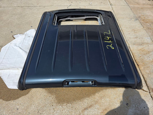 2018 SIERDEN15 ROOF CUT, CREW CAB GASOLINE METALLIC 33114 - image 1