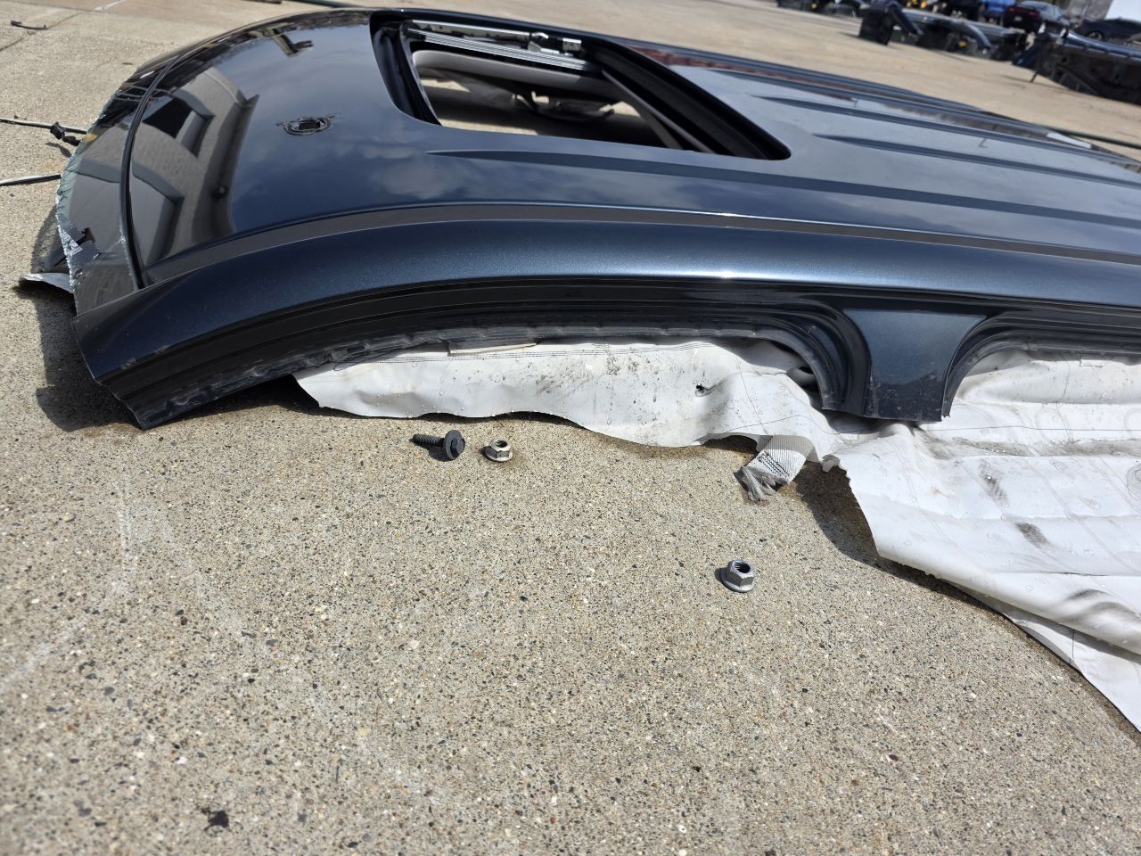 2018 SIERDEN15 ROOF CUT, CREW CAB GASOLINE METALLIC 33114 - image 11