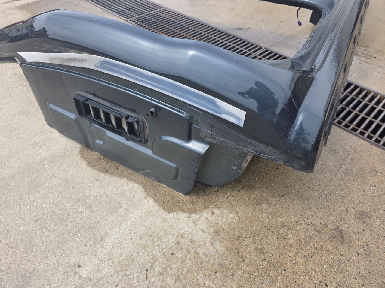 2018 SIERDEN15 RH CREW CAB ROCKER & PILLAR CUT GREY 33116 - image 5