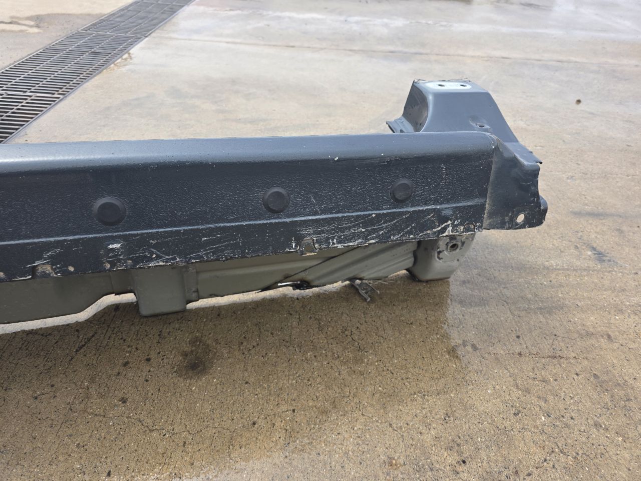 2018 SIERDEN15 RH CREW CAB ROCKER & PILLAR CUT GREY 33116 - image 9