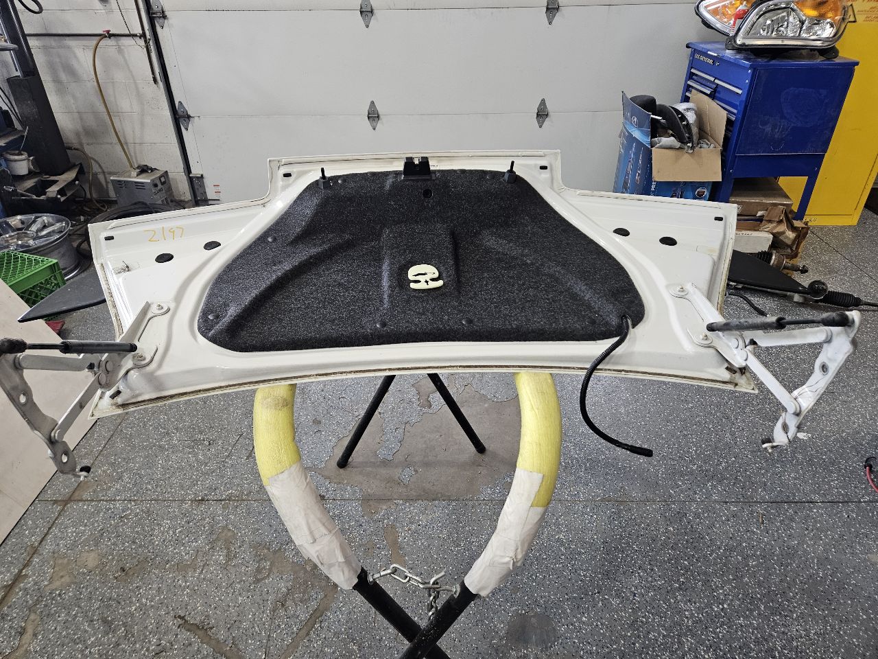 2015 CAMARO TRUNK DECKLID WHITE GAZ ZL1 SPOILER 33123 - image 16