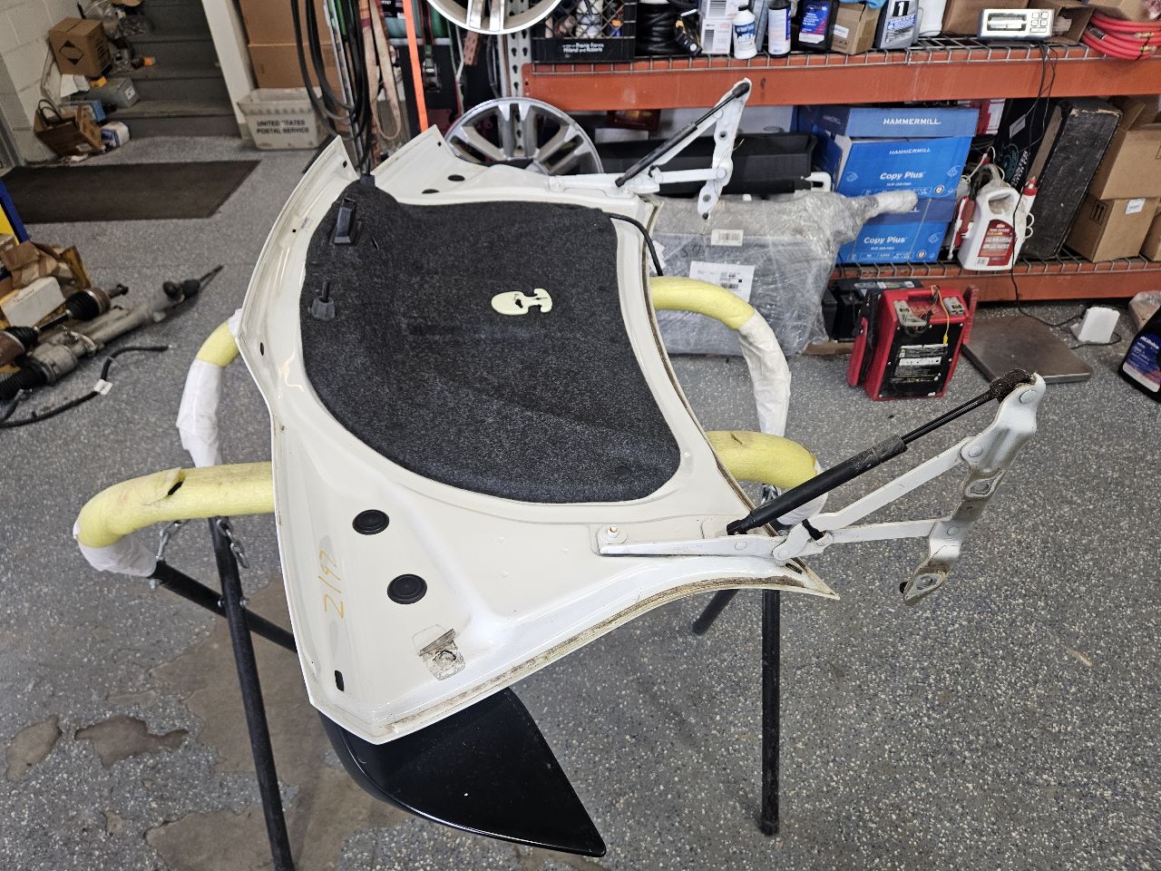 2015 CAMARO TRUNK DECKLID WHITE GAZ ZL1 SPOILER 33123 - image 20