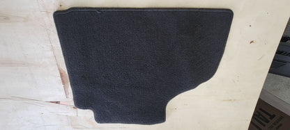 2023 SUBURBN15 OEM FRONT & REAR CARPET FLOOR MATS 33126 - image 12