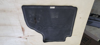 2023 SUBURBN15 OEM FRONT & REAR CARPET FLOOR MATS 33126 - image 13