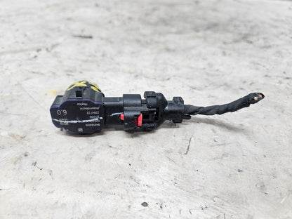 2023 SUBURBN15 OEM PARK SENSOR DARK BLUE GLU 33137 - image 5