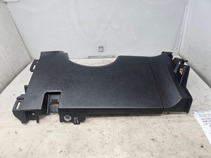 2023 SUBURBN15 DRIVER KNEE BOLSTER BLACK 84687480 33143 - image 3