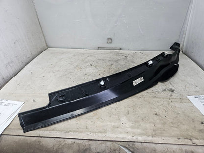 2023 SUBURBN15 TAILGATE LH INNER TRIM 84705364 33146 - image 8