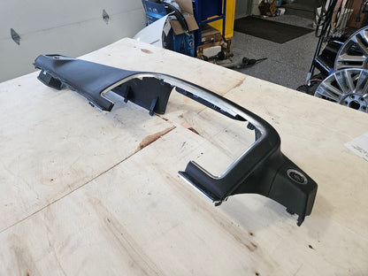 2023 SUBURBN15 FRONT DASH TRIM VENT BEZEL 86822079 33147 - image 5