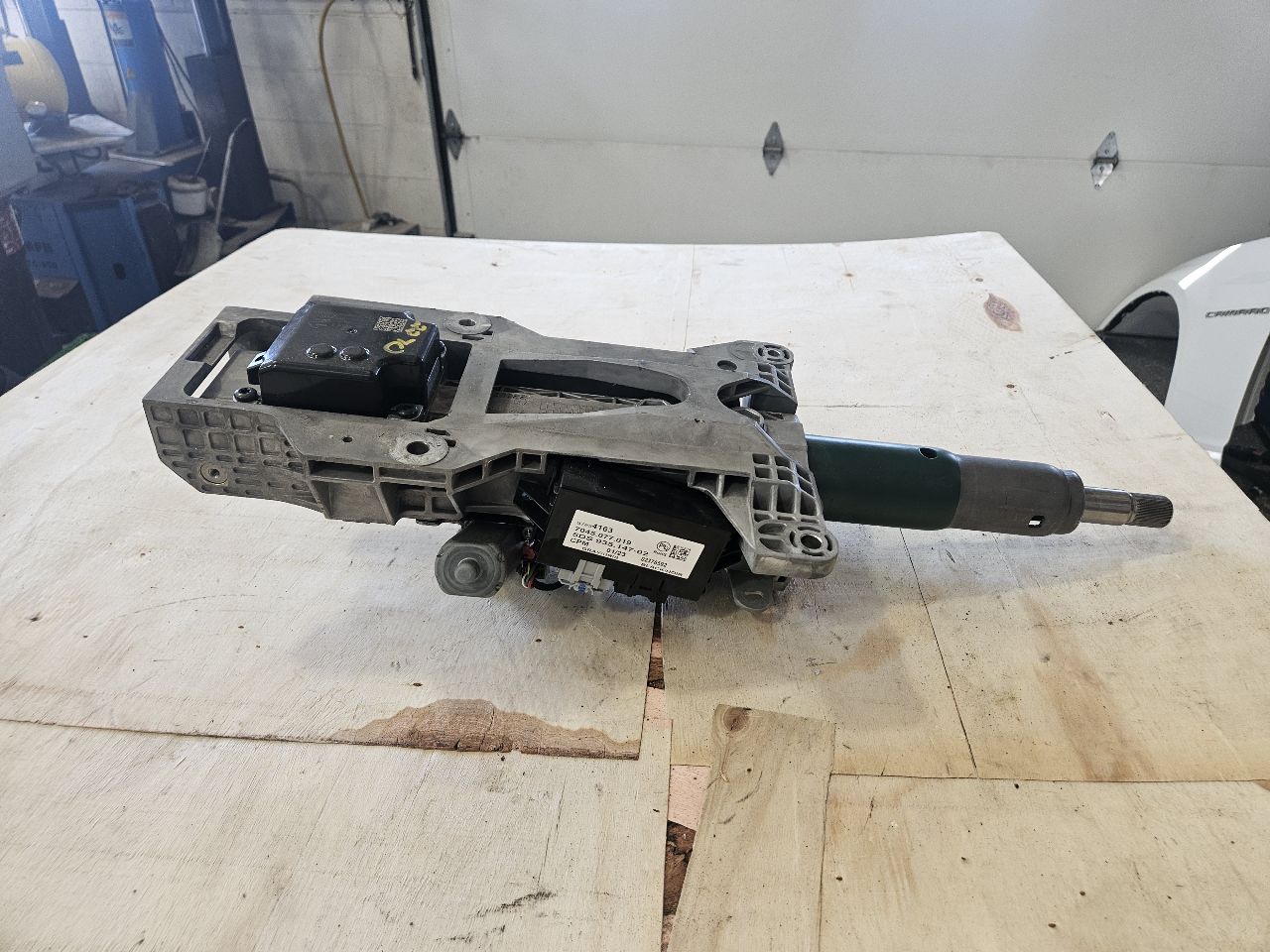 2023 SUBURBN15 POWER TILT COLUMN W/MODULE 87834162 33148 - image 1