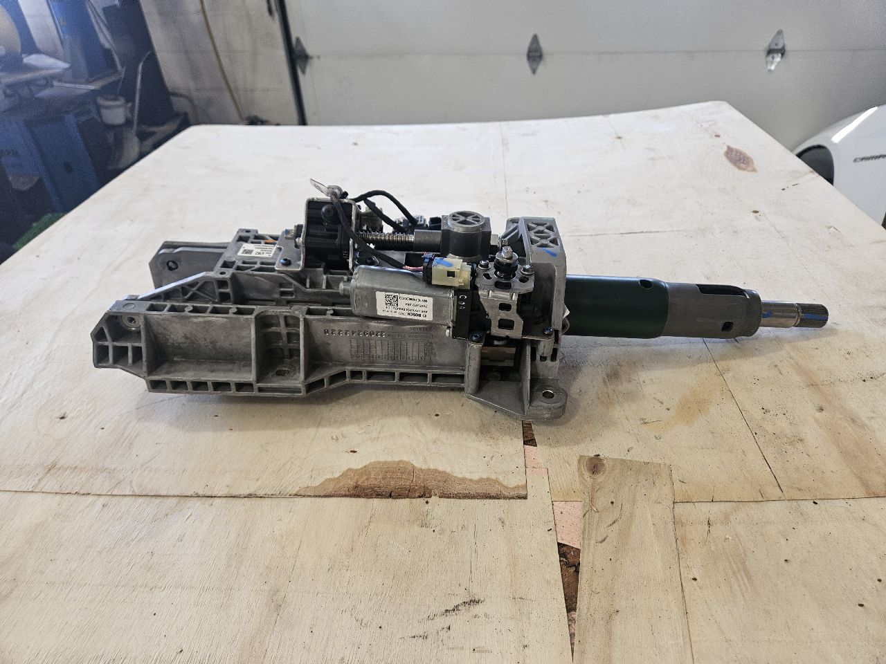 2023 SUBURBN15 POWER TILT COLUMN W/MODULE 87834162 33148 - image 3