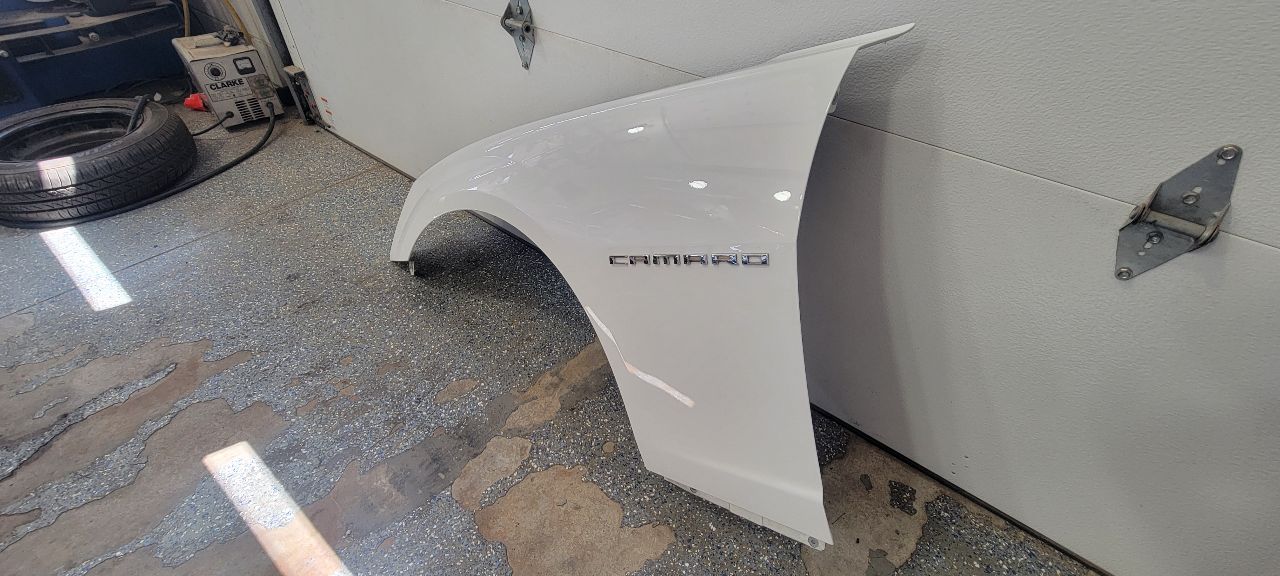 2015 CAMARO LH FENDER SUMMIT WHITE GAZ 000 33151 - image 3