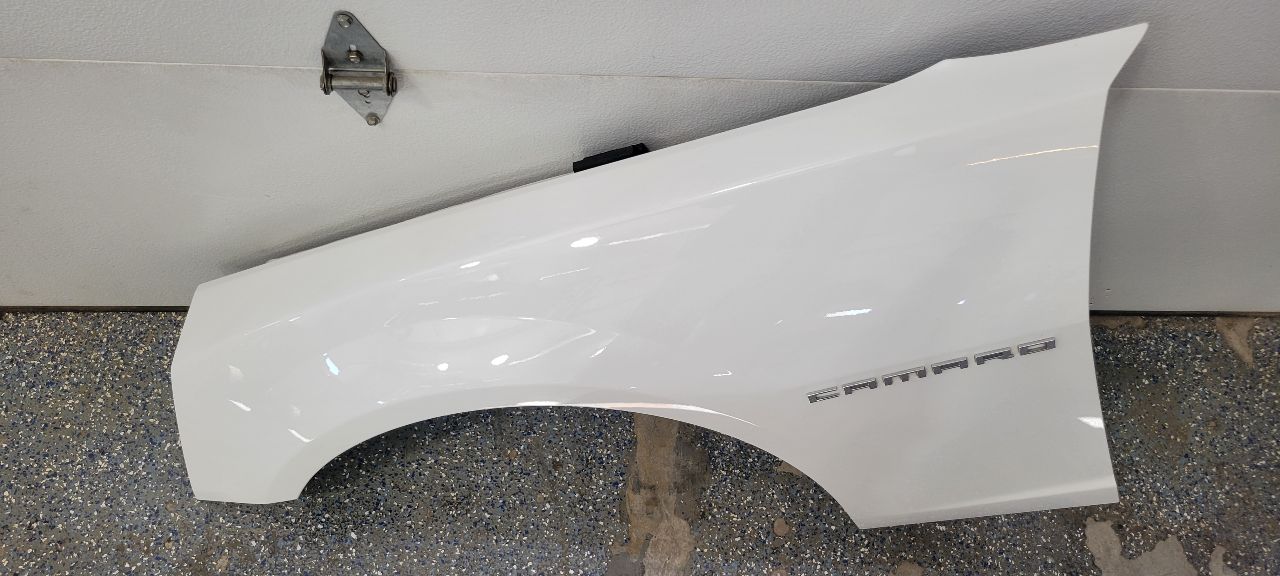 2015 CAMARO LH FENDER SUMMIT WHITE GAZ 000 33151 - image 5