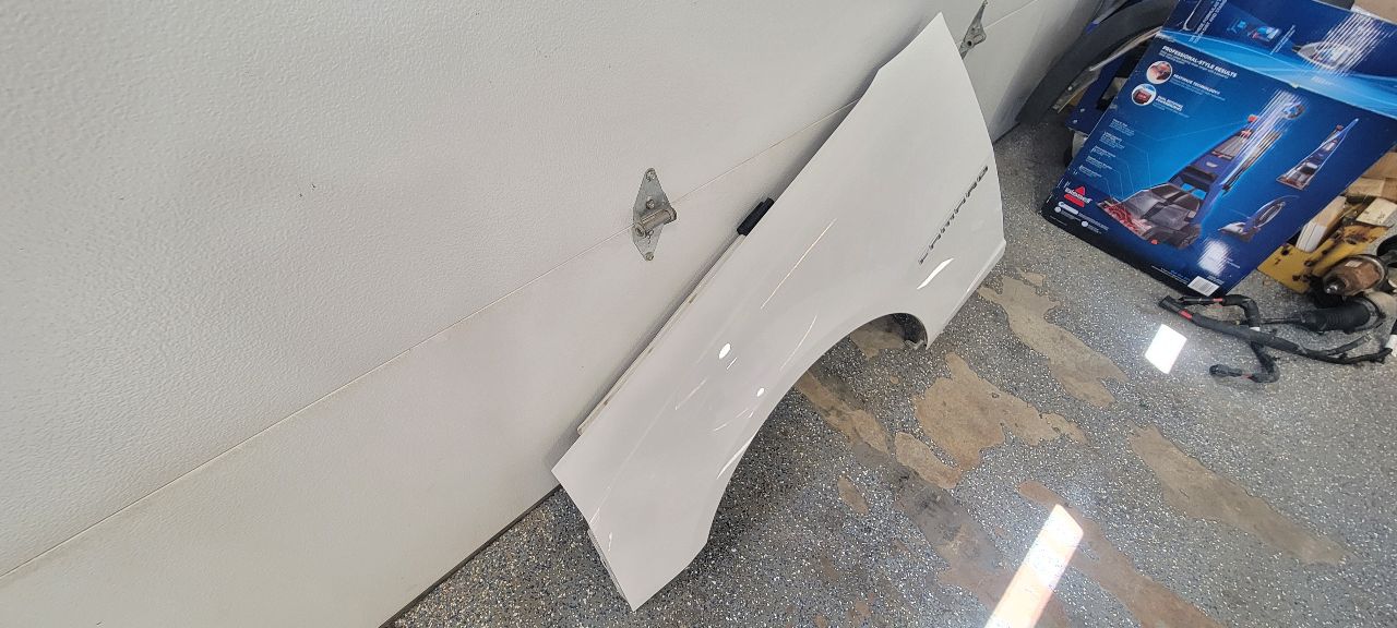 2015 CAMARO LH FENDER SUMMIT WHITE GAZ 000 33151 - image 6