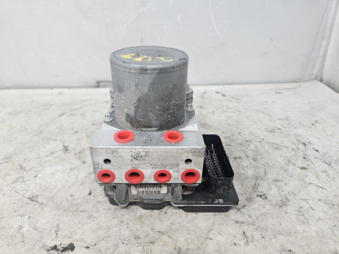 2015 CAMARO ABS BRAKE PUMP & MODULE 22914251 33166 - image 1