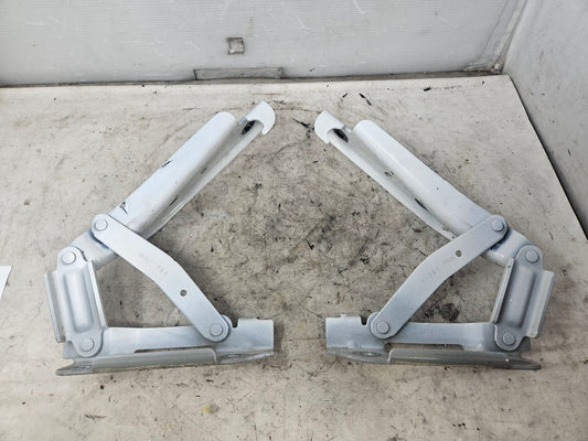 2015 CAMARO HOOD HINGES PAIR LH RH WHITE 33184 - image 1