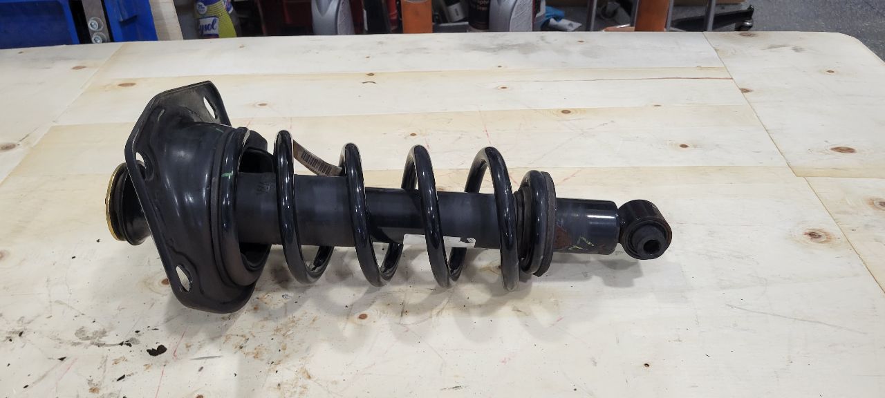 2015 CAMARO LH DRIVER REAR STRUT SS 1LE FE6 33222 - image 2