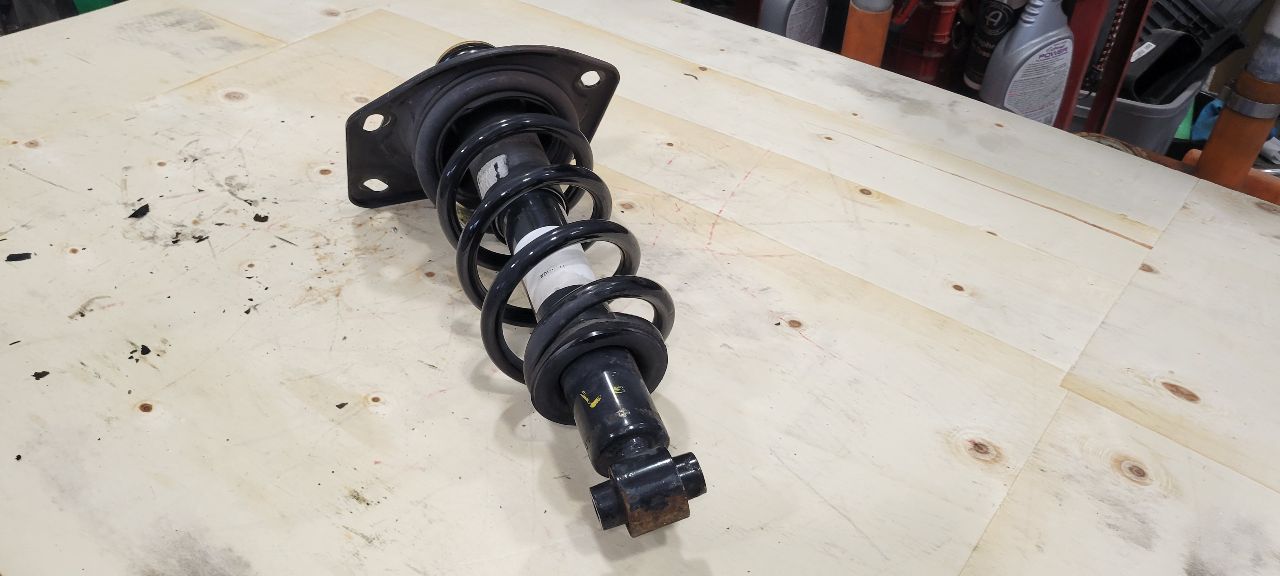 2015 CAMARO LH DRIVER REAR STRUT SS 1LE FE6 33222 - image 10