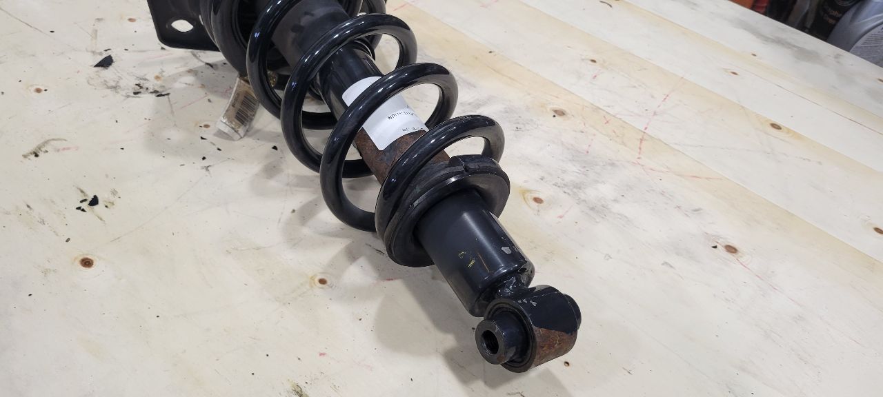 2015 CAMARO RH PASSENGER REAR STRUT SS 1LE 33223 - image 12