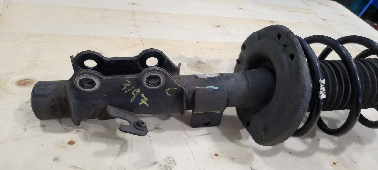 2015 CAMARO FRONT LH DRIVER STRUT SS 1LE 33224 - image 8