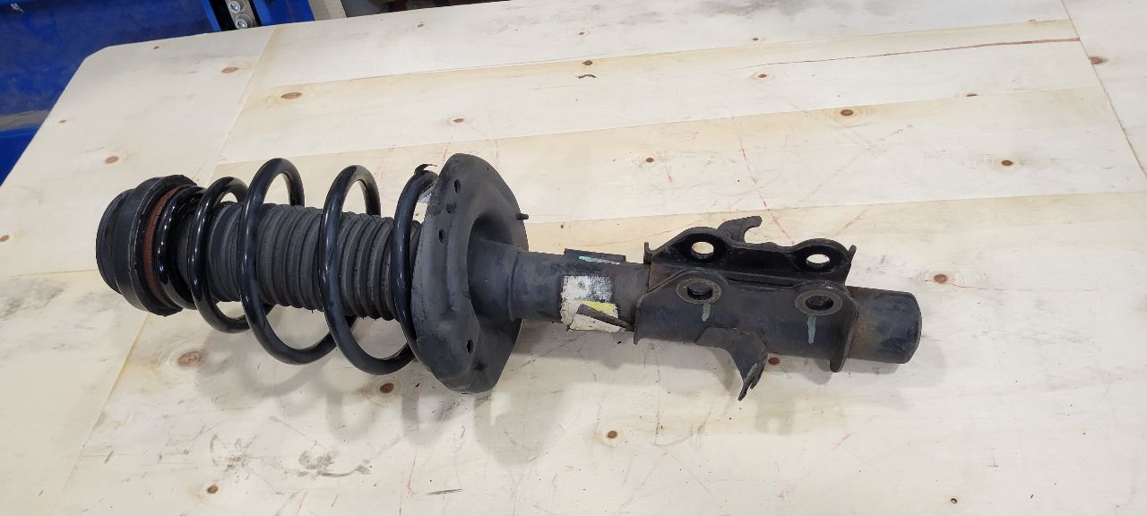 2015 CAMARO FRONT LH DRIVER STRUT SS 1LE 33224 - image 10