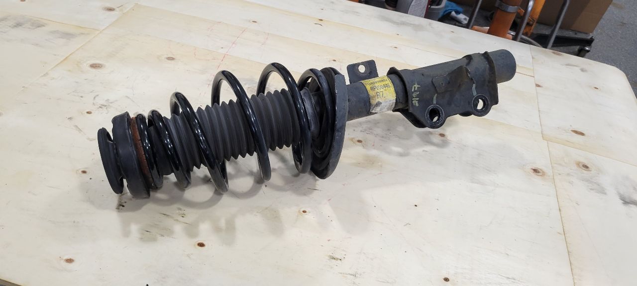 2015 CAMARO FRONT RH PASSENGER STRUT SS 1LE 33225 - image 5