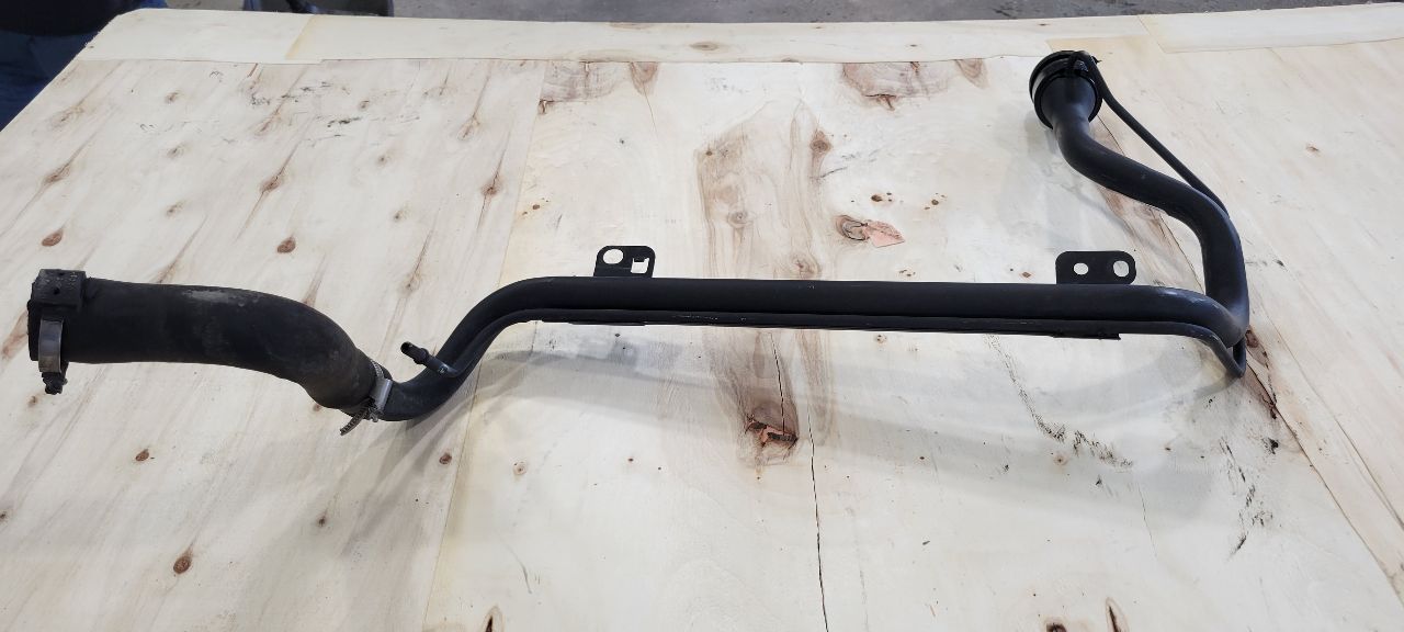 2015 CAMARO FUEL FILLER NECK 22925350 33232 - image 6