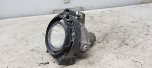 2015 CAMARO OEM FRONT FOG LAMP 22830038 33252 - image 2