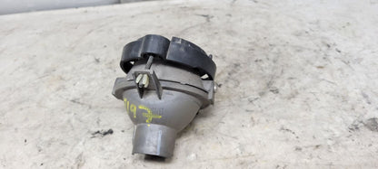 2015 CAMARO OEM FRONT FOG LAMP 22830038 33252 - image 6