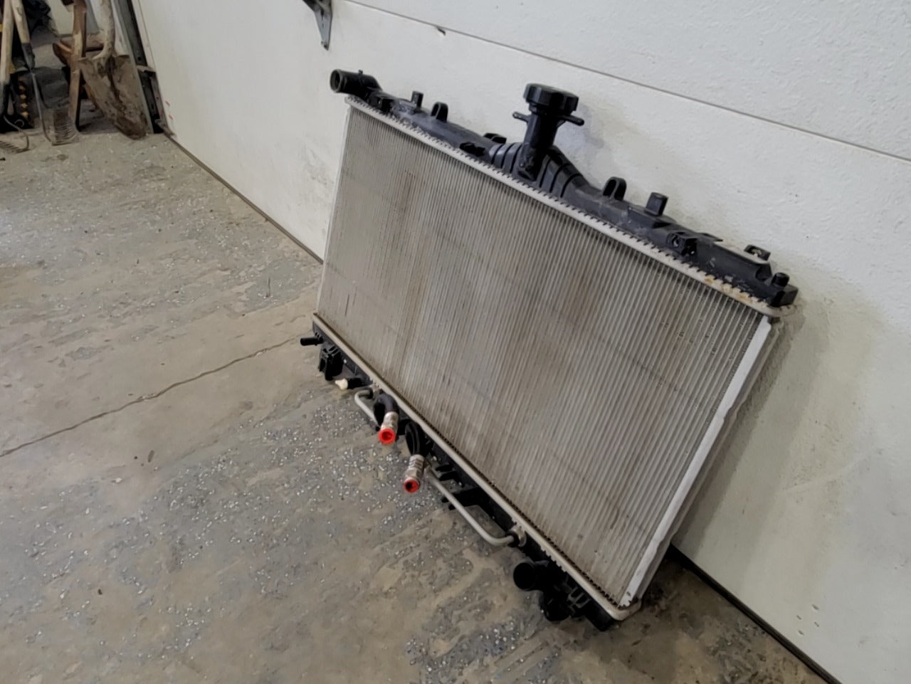 2015 CAMARO LS3/L99 SS RADIATOR 61K OEM 33257 - image 9