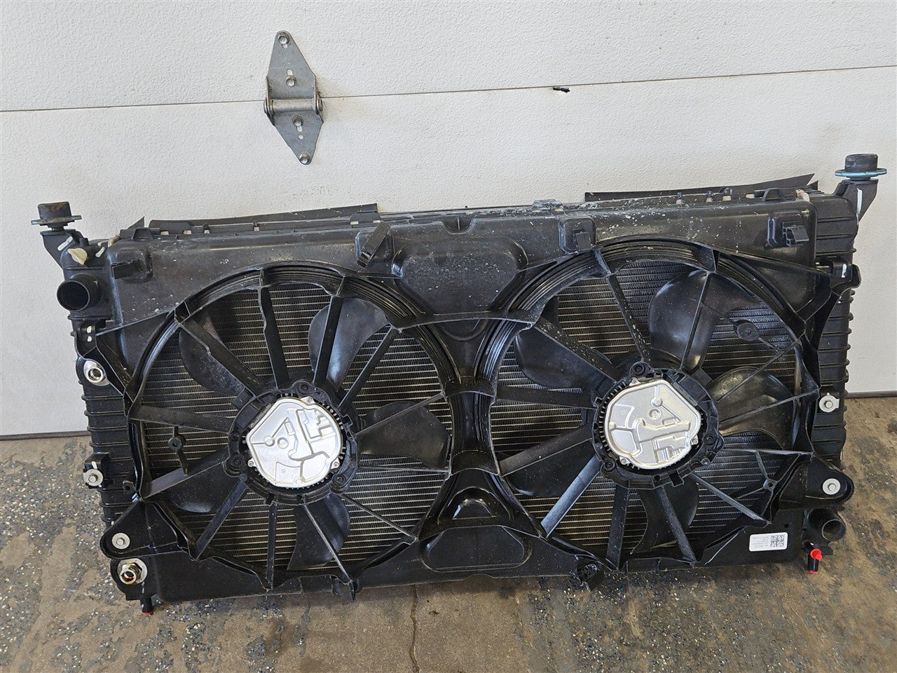 2022 SILVRDO15 6.2L COMPLETE COOLING PACK FANS COND 33263 - image 9