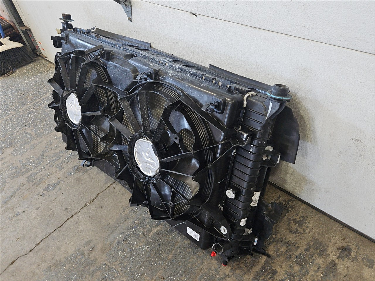 2022 SILVRDO15 6.2L COMPLETE COOLING PACK FANS COND 33263 - image 10