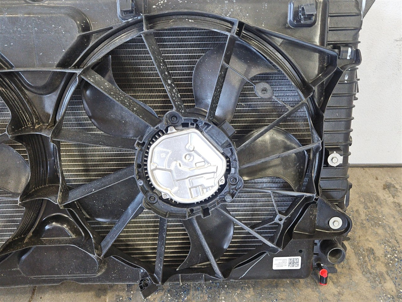 2022 SILVRDO15 6.2L COMPLETE COOLING PACK FANS COND 33263 - image 15