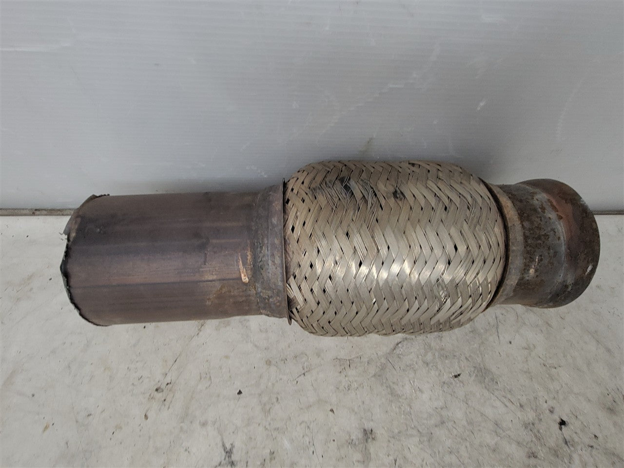 2024 SILVRDO15 OEM 6.2L CATBACK EXHAUST FLANGE 3.5" 33274 - image 2