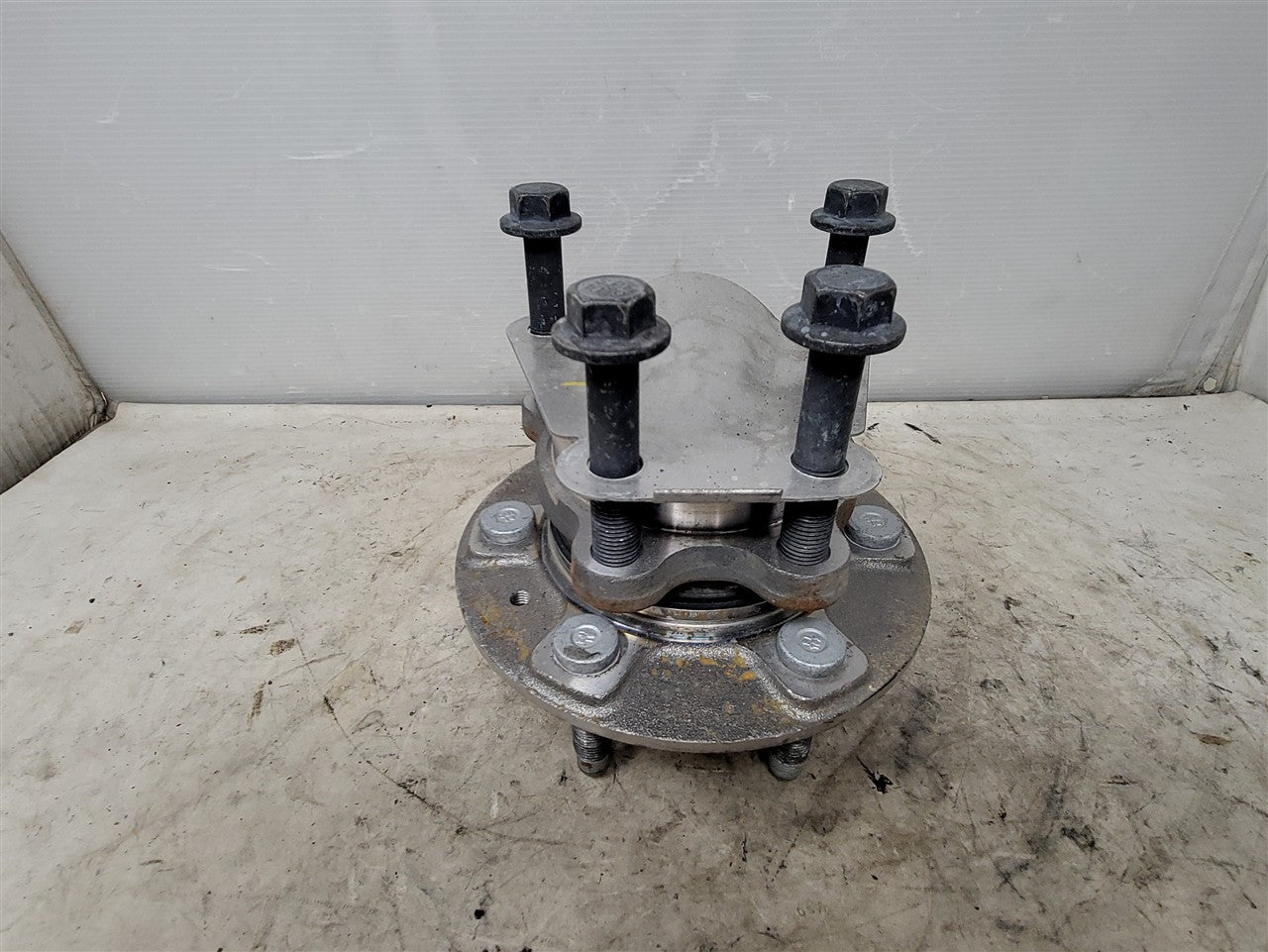 2023 SUBURBN15 OEM FRONT 2WD HUB WHEEL BEARING 37K 33285 - image 3