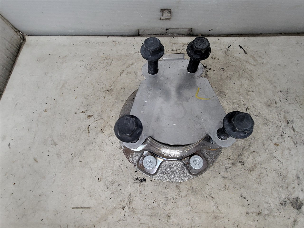 2023 SUBURBN15 OEM FRONT 2WD HUB WHEEL BEARING 37K 33285 - image 5