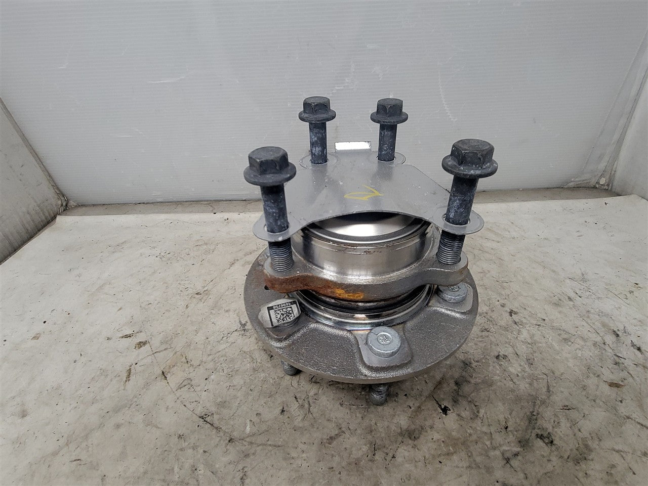 2023 SUBURBN15 OEM FRONT 2WD HUB WHEEL BEARING 37K 33286 - image 3