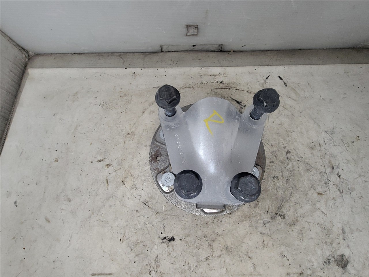 2023 SUBURBN15 OEM FRONT 2WD HUB WHEEL BEARING 37K 33286 - image 5