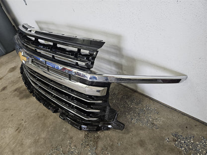 2023 SUBURBN15 OEM LT UPPER GRILLE BLACK W/CHROME 33287 - image 2