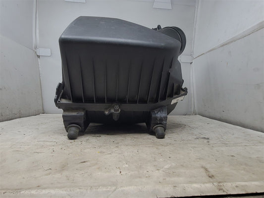 2023 SUBURBN15 OEM AIR INTAKE BOX FILTER HOUSING 33295 - image 2